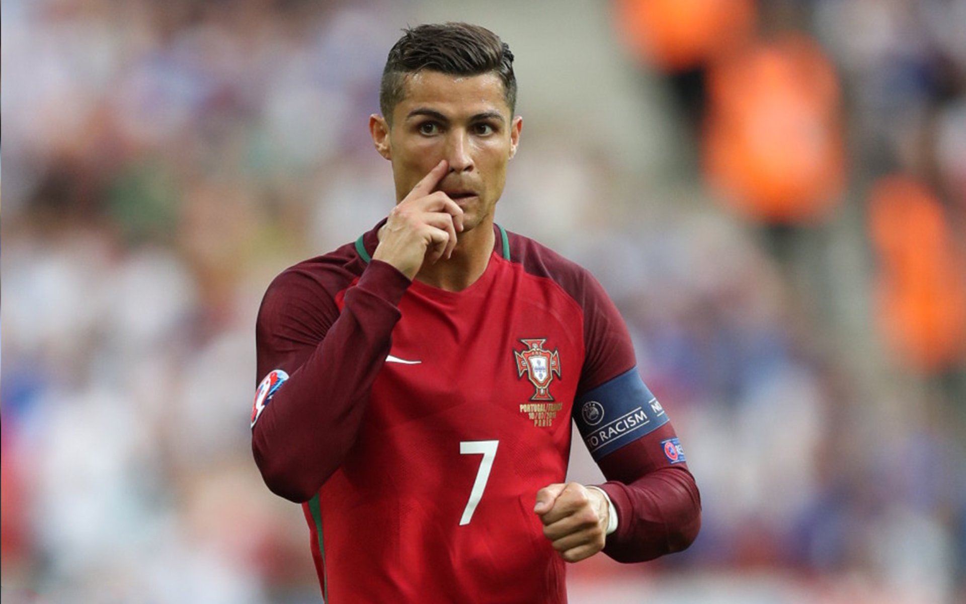 F1新赛季揭幕战之夜，阿圭罗大场面先生